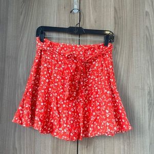 Floral Red Zara Mini Shorts / skort, Size Large